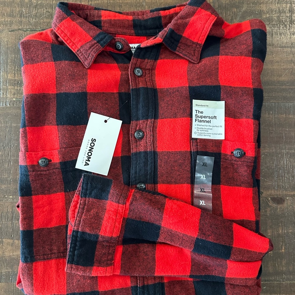 Sonoma Men's Supersoft Red and Black Plaid Shirt